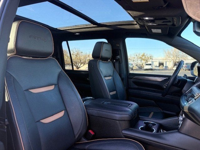 2023 GMC Yukon XL AT4