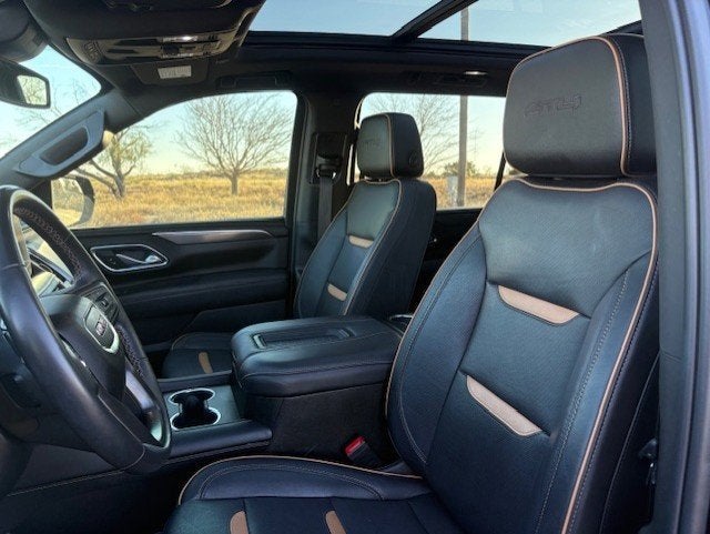 2023 GMC Yukon XL AT4