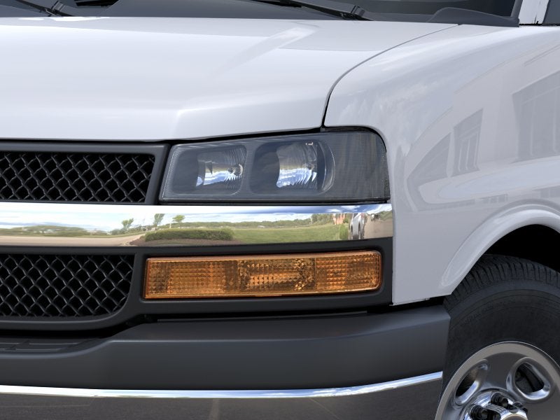 2026 Chevrolet Express Passenger LT - Photo 10
