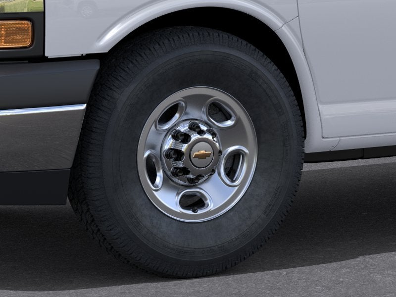 2026 Chevrolet Express Passenger LT - Photo 9