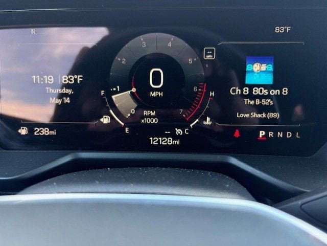 2024 GMC Acadia Elevation