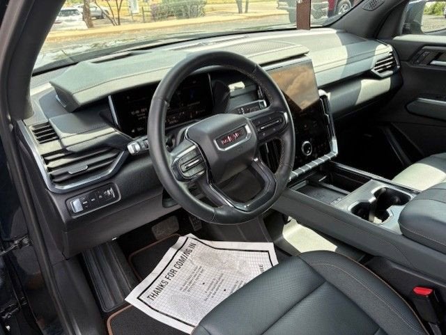2024 GMC Acadia AT4