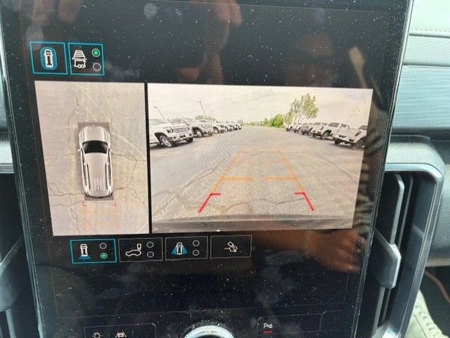 2024 GMC Acadia AT4