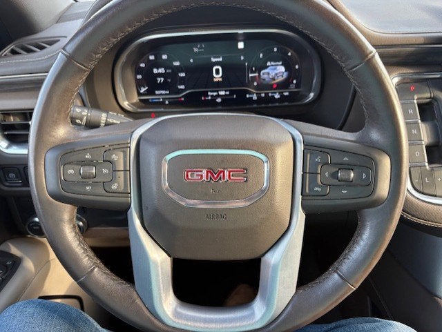 2022 GMC Yukon XL SLT