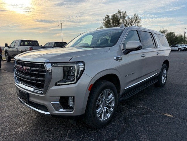 2022 GMC Yukon XL SLT