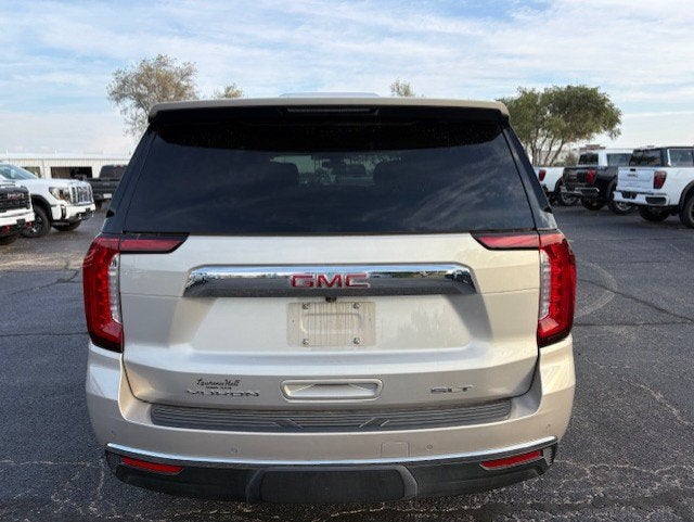 2022 GMC Yukon XL SLT
