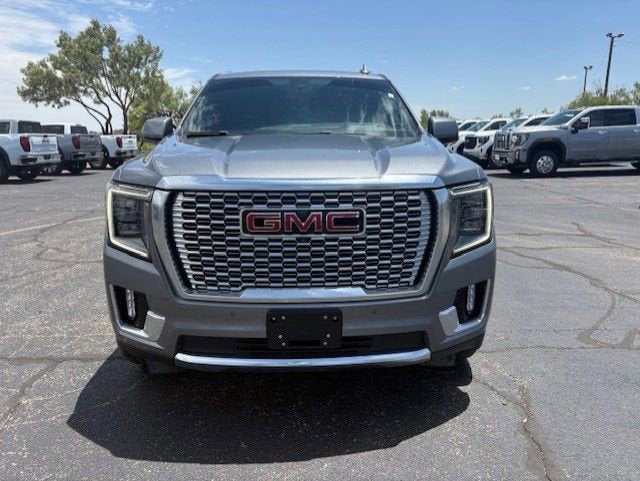 2022 GMC Yukon 4WD Denali's photo