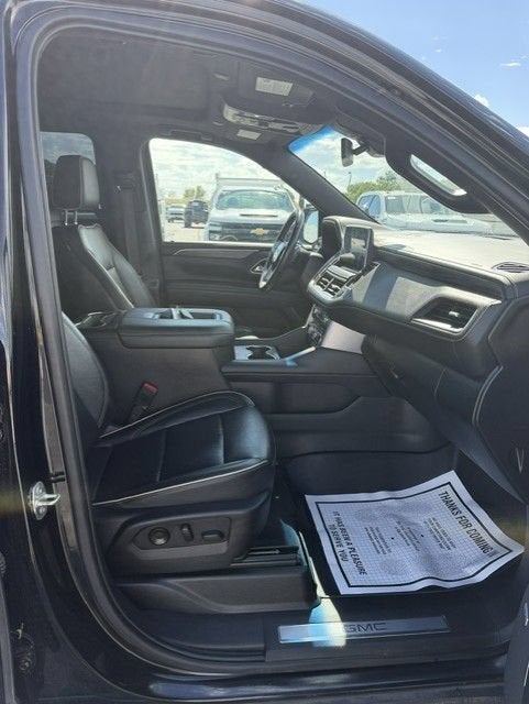 2021 GMC Yukon XL SLT
