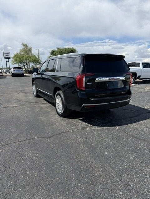 2021 GMC Yukon XL SLT