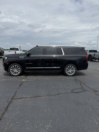 2023 GMC Yukon XL SLT