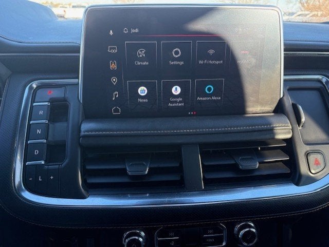 2023 GMC Yukon XL AT4