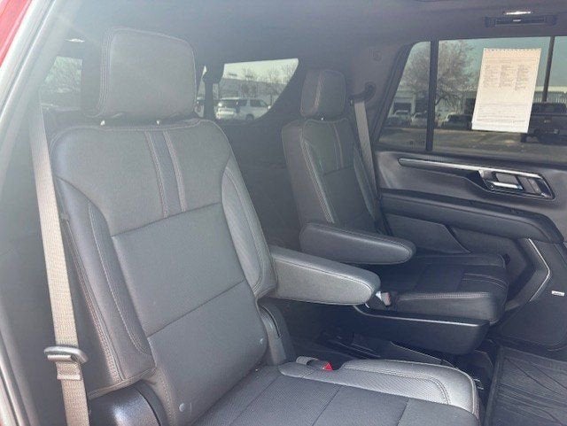 2025 Chevrolet Tahoe RST