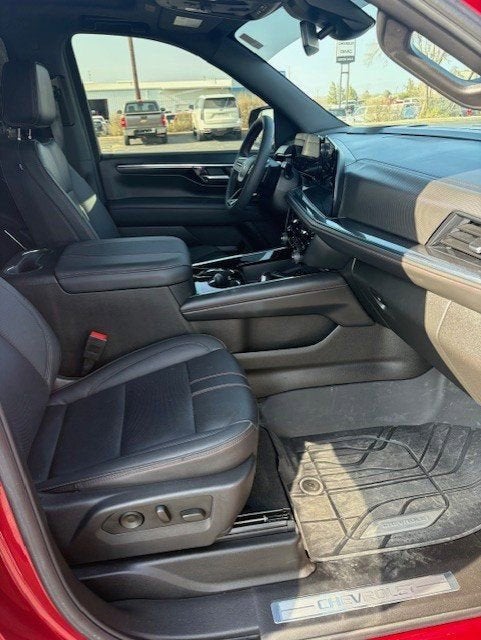 2025 Chevrolet Tahoe RST