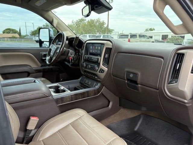 2015 GMC Sierra 2500 HD Denali