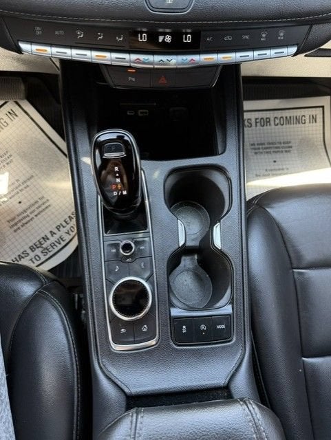 2022 Cadillac XT4 Premium Luxury