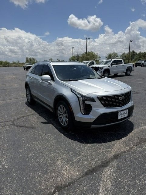 2022 Cadillac XT4 Premium Luxury