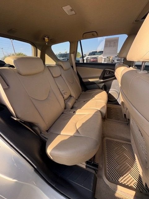 2011 Toyota RAV4 Limited V6