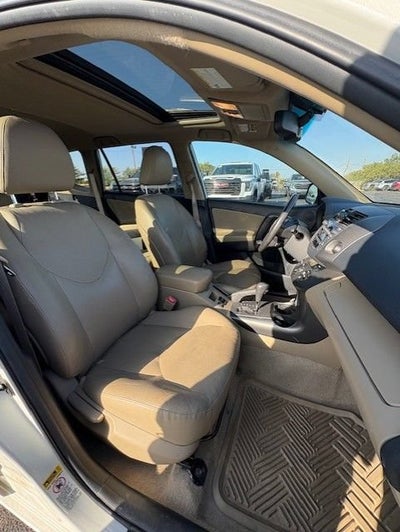 2011 Toyota RAV4 Limited V6
