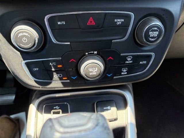 2018 Jeep Compass Latitude FWD