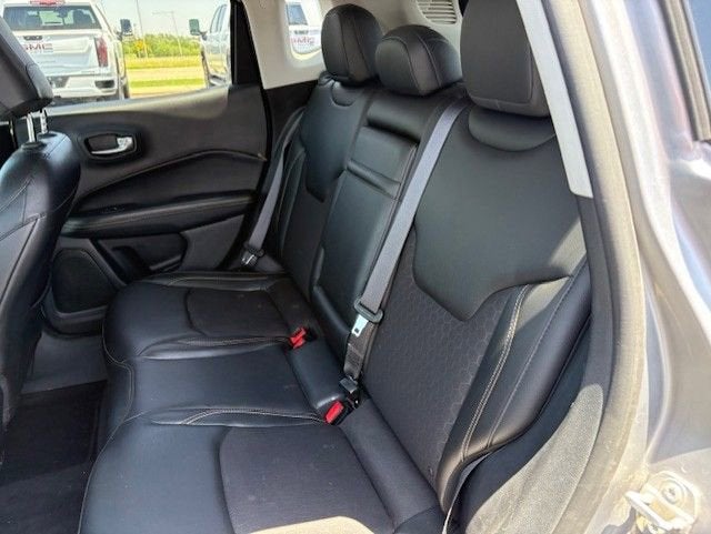 2018 Jeep Compass Latitude FWD