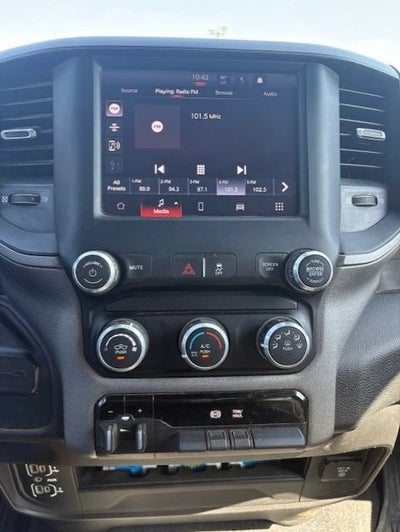 2023 RAM 3500 Tradesman Crew Cab 4x4 8' Box