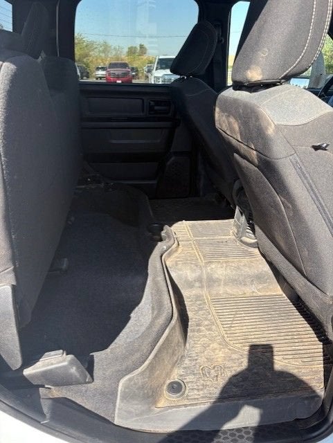2023 RAM 3500 Tradesman Crew Cab 4x4 8' Box