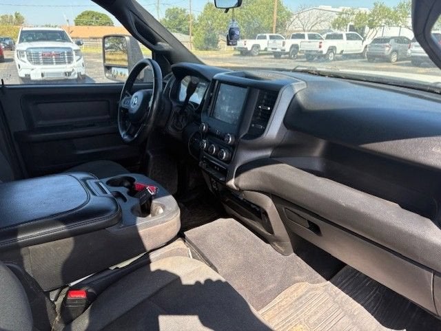 2023 RAM 3500 Tradesman Crew Cab 4x4 8' Box