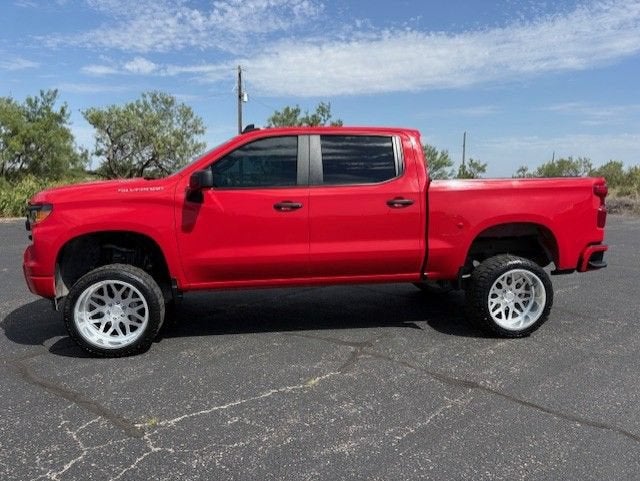 2025 Chevrolet Silverado 1500 Custom