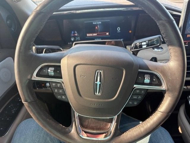 2023 Lincoln Navigator L Reserve