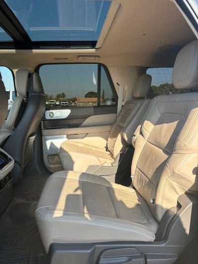 2023 Lincoln Navigator L Reserve