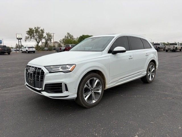 2023 Audi Q7 Premium Plus