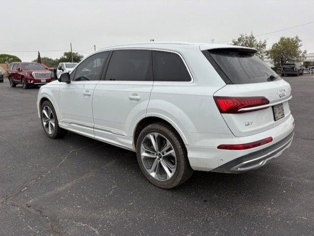 2023 Audi Q7 Premium Plus